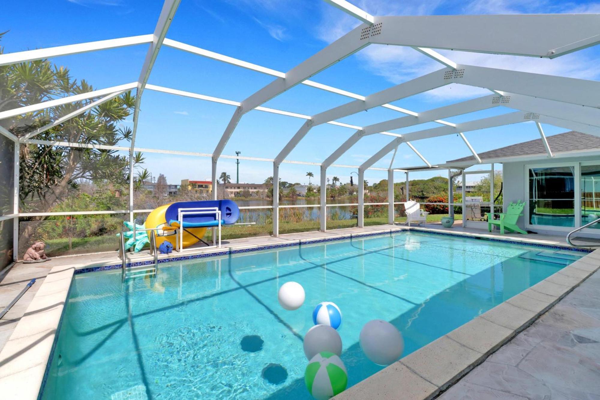 Inviting Lakeview Home L Pool L Close To Beaches Marco Island Dış mekan fotoğraf