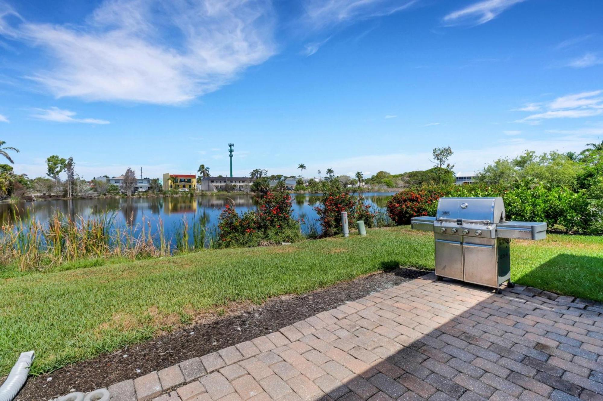 Inviting Lakeview Home L Pool L Close To Beaches Marco Island Dış mekan fotoğraf